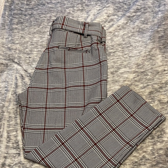 Ann Taylor Gray and Black Plaid Women's Trousers - Picture 6 of 6